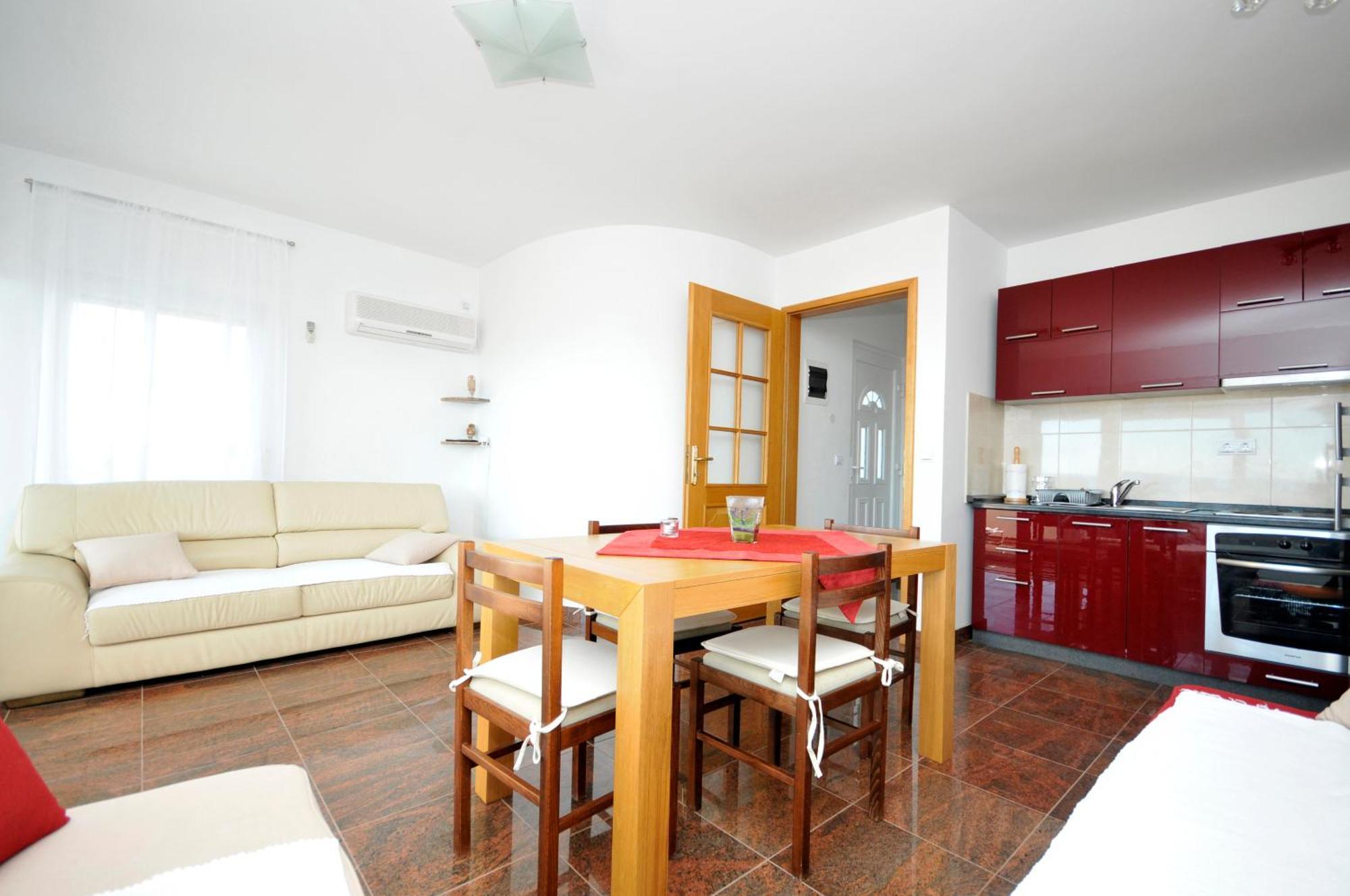 Apartmani Svalina - Seaview And 130M From Beach Трогір Екстер'єр фото