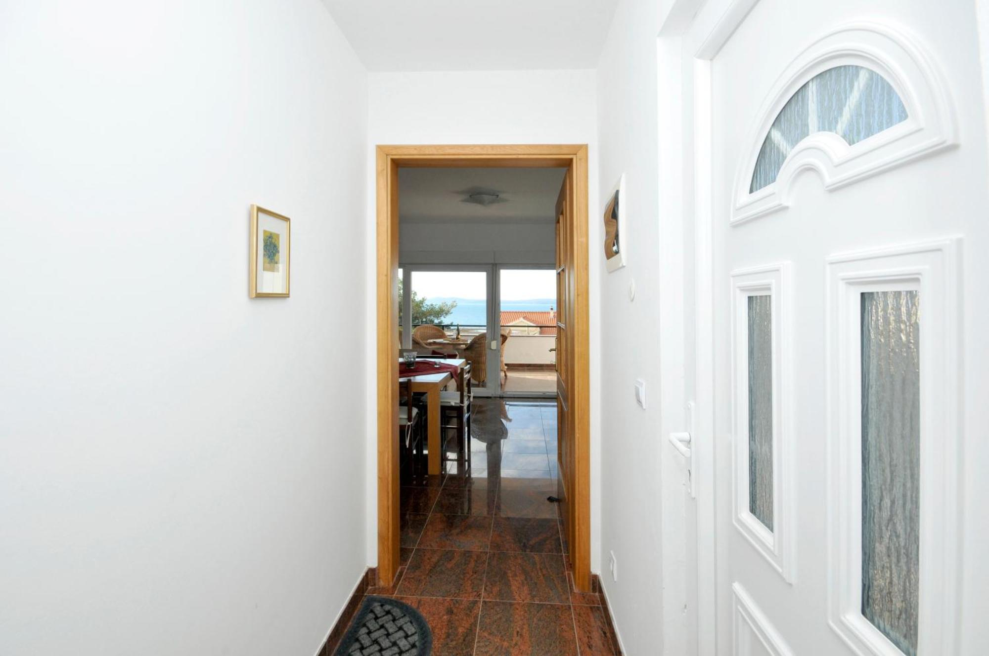 Apartmani Svalina - Seaview And 130M From Beach Трогір Екстер'єр фото
