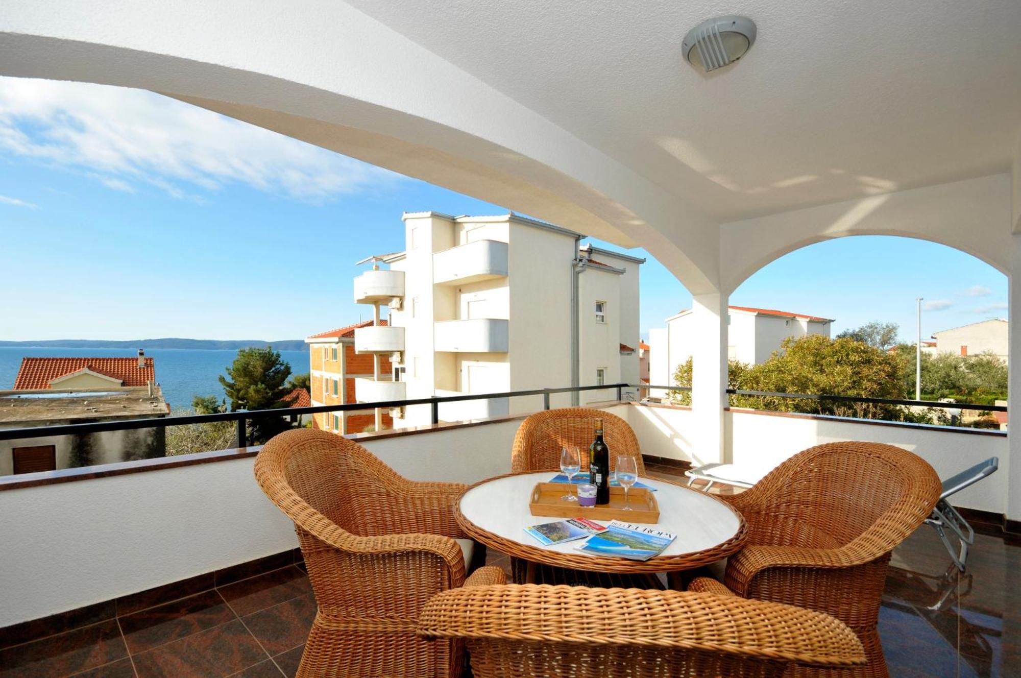 Apartmani Svalina - Seaview And 130M From Beach Трогір Екстер'єр фото
